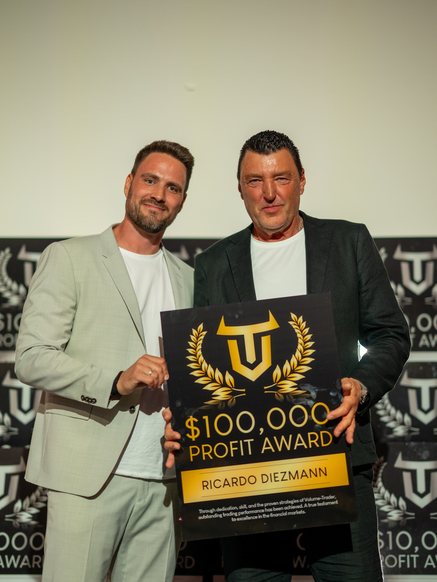 Profit Award Verleihung auf der VT Gala 2026 - Ricardo Diezmann, $100,000